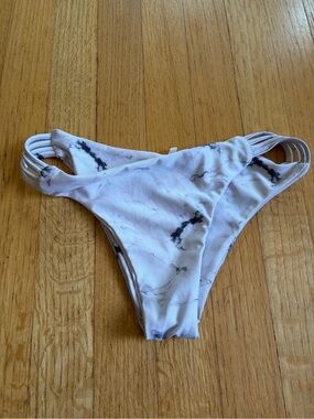 White Marble-Print Women’s Bikini Bottom